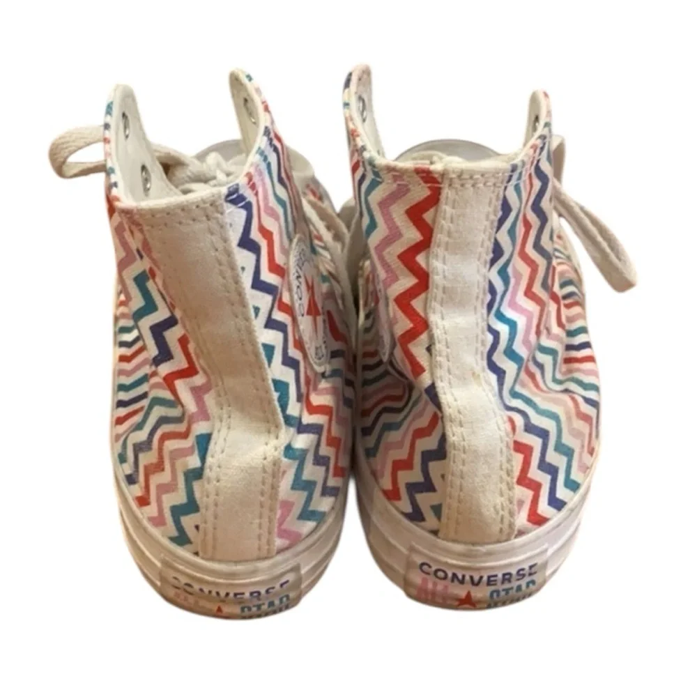 Converse All Star CTAS High Top Zig-Zag Aztec Print Sneaker Juniors Size 5